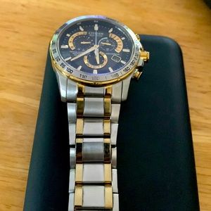 Citizen Eco Drive watch does not run but looks great